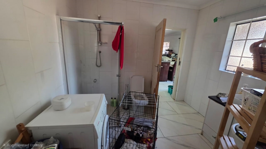 6 Bedroom Property for Sale in Doornpoort Gauteng