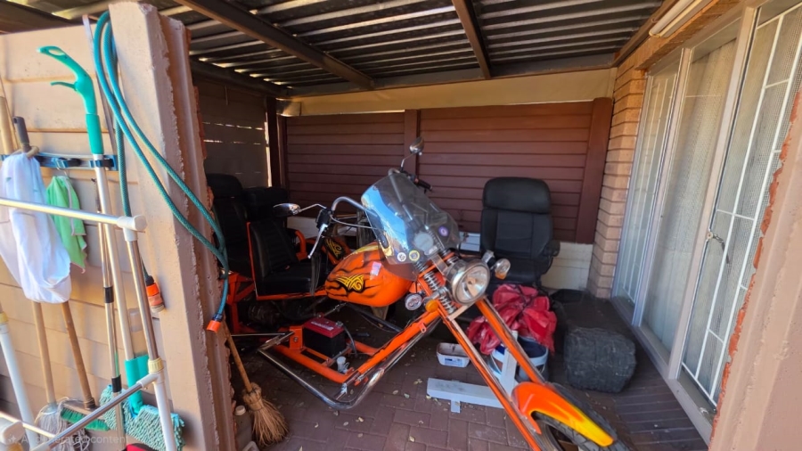 3 Bedroom Property for Sale in Doornpoort Gauteng