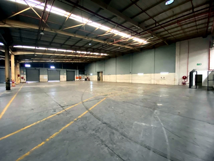 To Let Commercial Property for Rent in Randjespark Gauteng