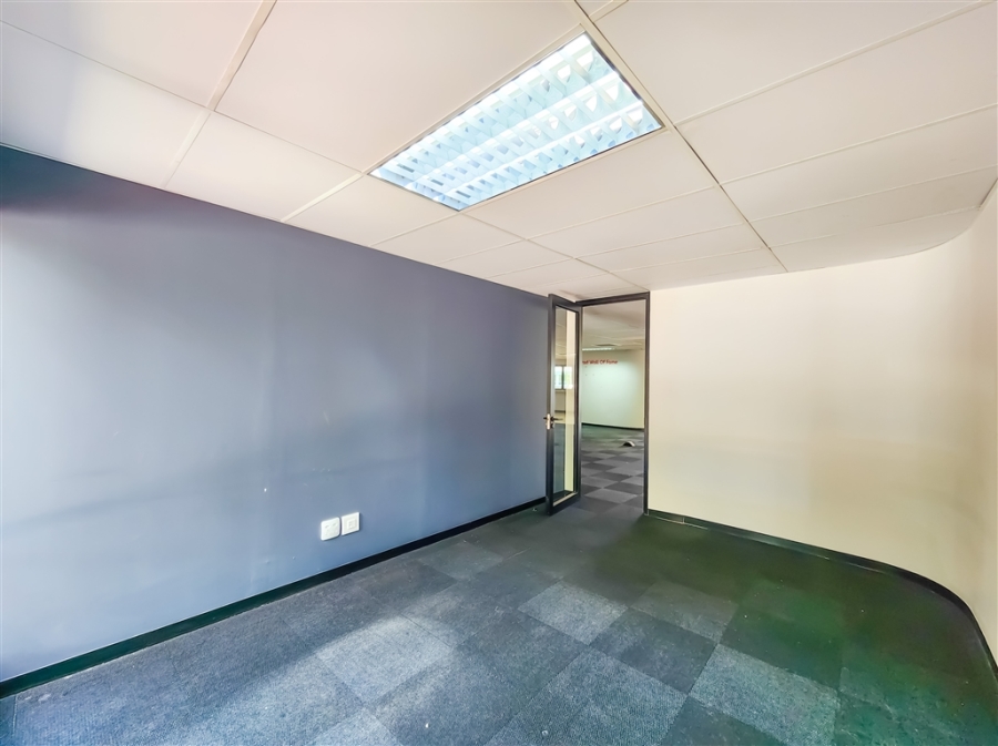 To Let Commercial Property for Rent in Fourways Gauteng