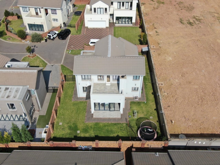 3 Bedroom Property for Sale in Olympus AH Gauteng