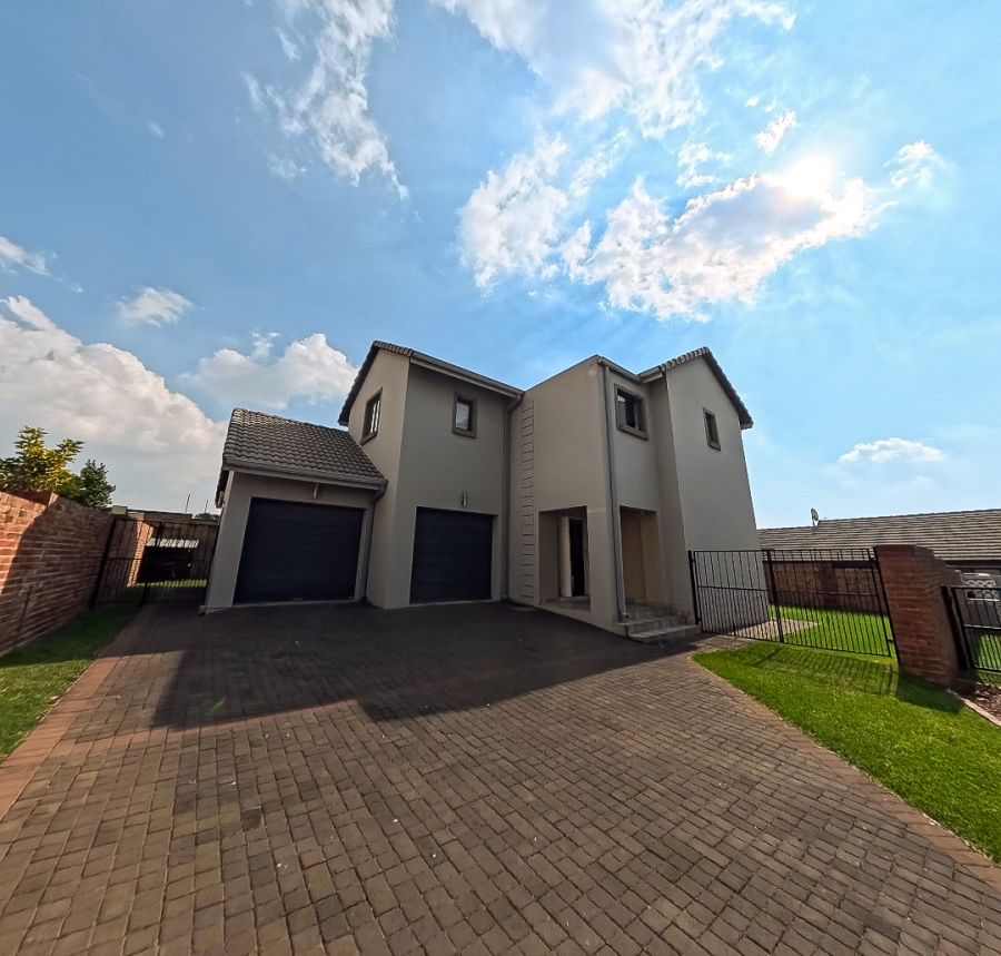 3 Bedroom Property for Sale in Olympus AH Gauteng