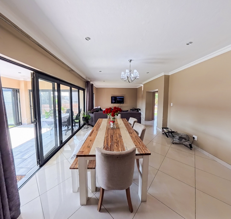 3 Bedroom Property for Sale in Olympus AH Gauteng