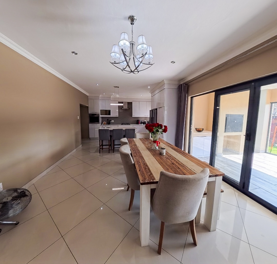 3 Bedroom Property for Sale in Olympus AH Gauteng
