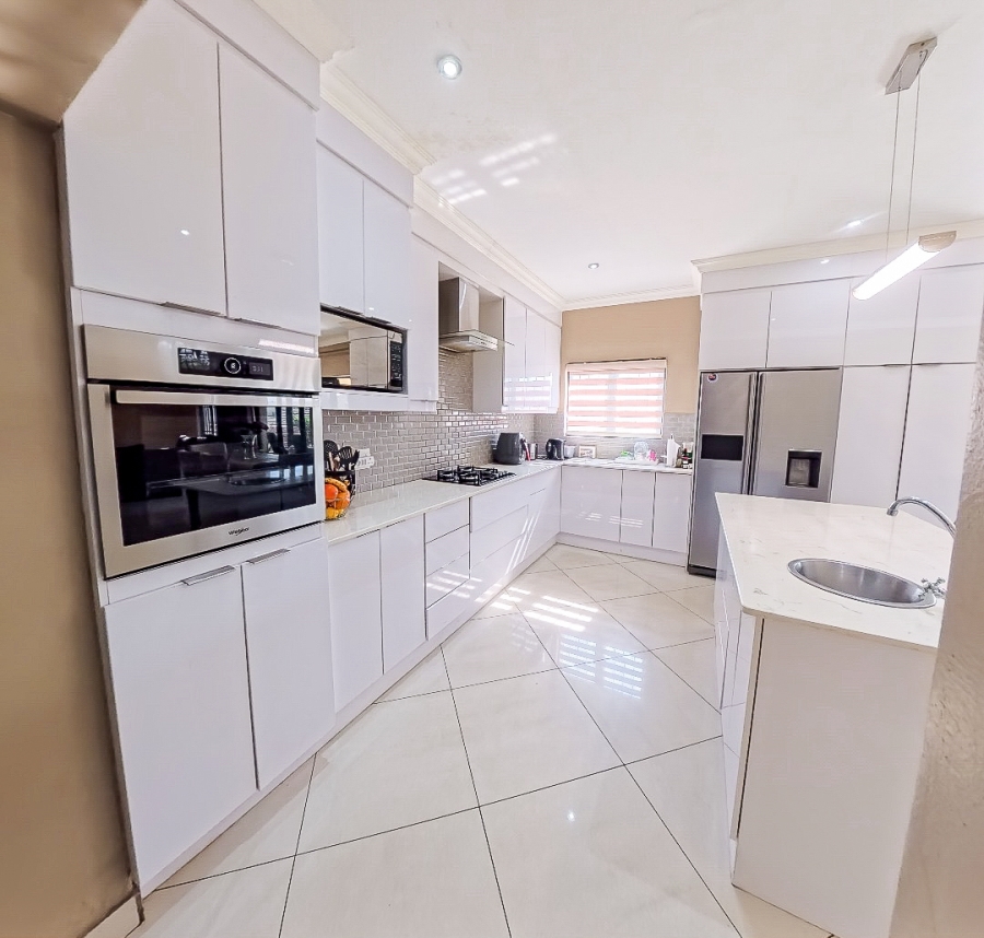 3 Bedroom Property for Sale in Olympus AH Gauteng