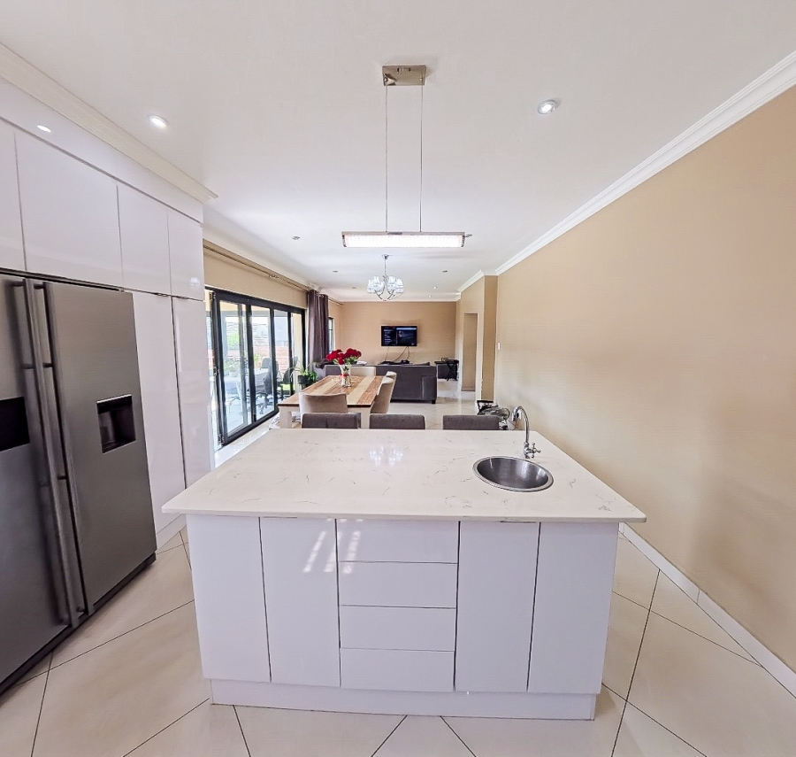 3 Bedroom Property for Sale in Olympus AH Gauteng