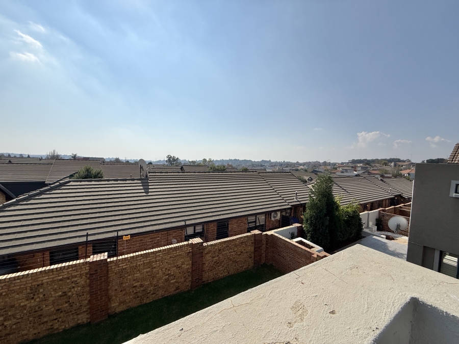 3 Bedroom Property for Sale in Olympus AH Gauteng