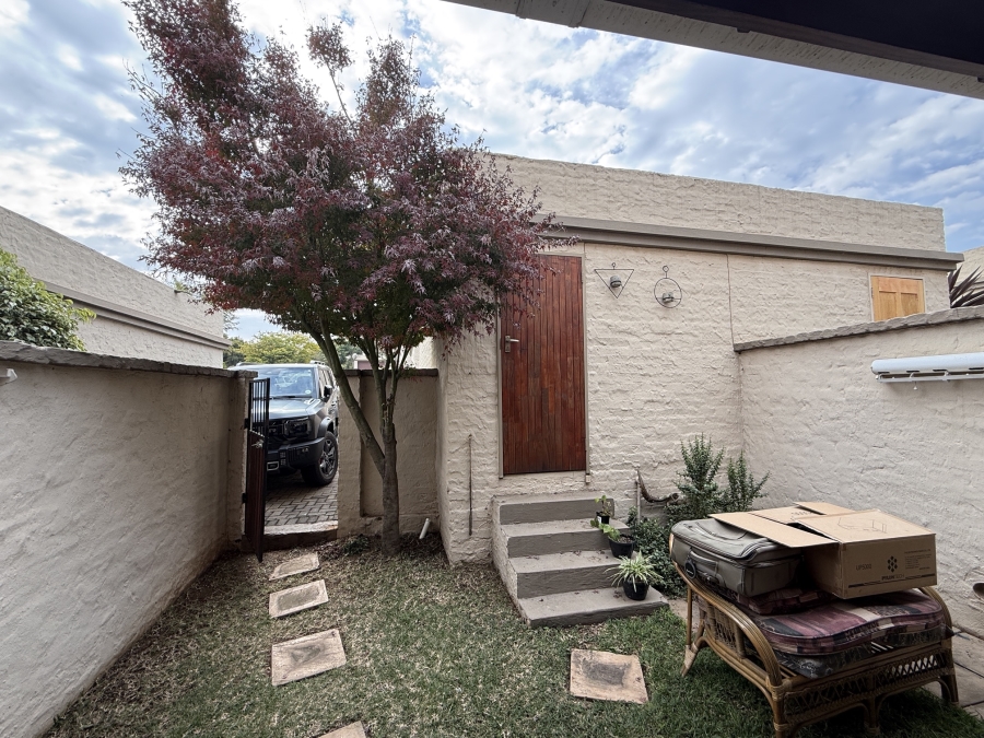 2 Bedroom Property for Sale in Pretorius Park Gauteng