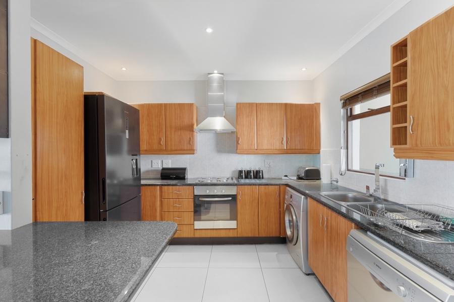 1 Bedroom Property for Sale in Fourways Gauteng
