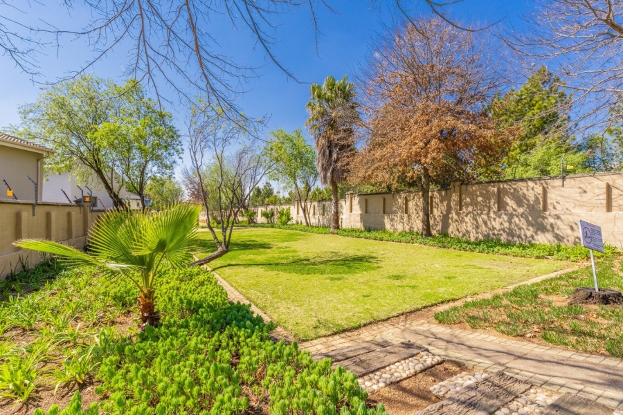 1 Bedroom Property for Sale in Fourways Gauteng