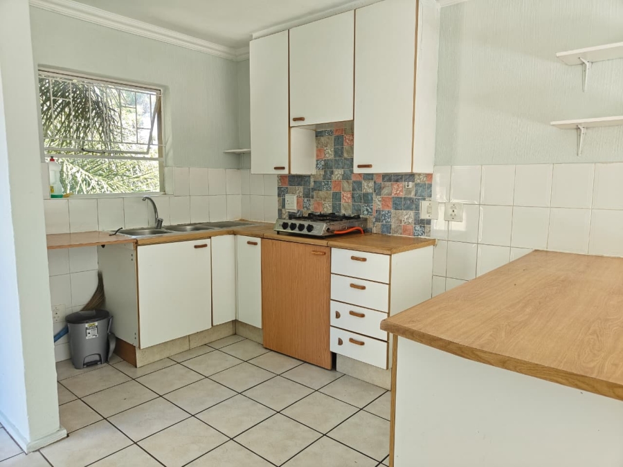2 Bedroom Property for Sale in Vorna Valley Gauteng