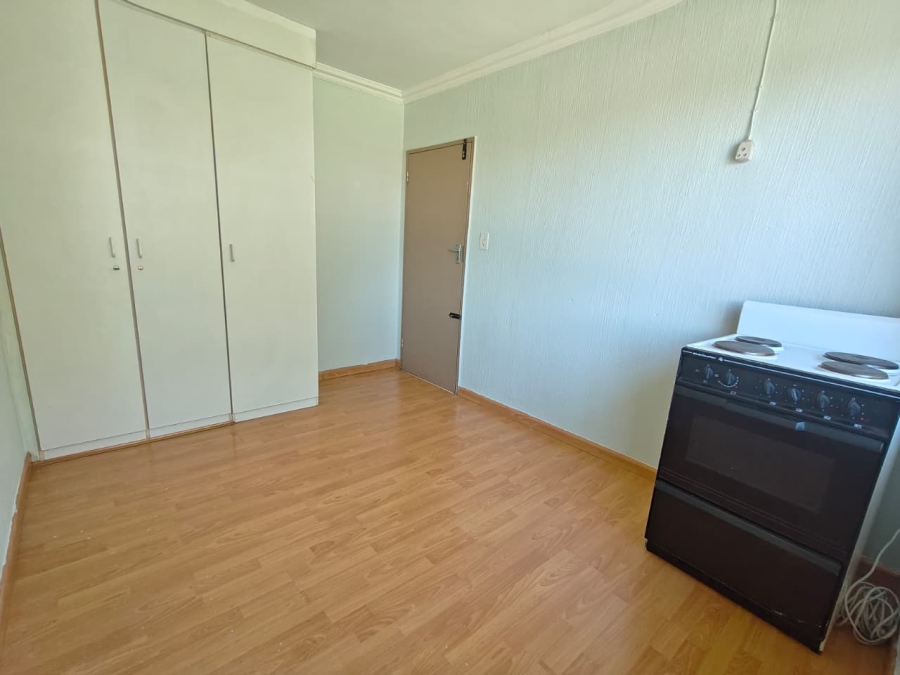 2 Bedroom Property for Sale in Vorna Valley Gauteng