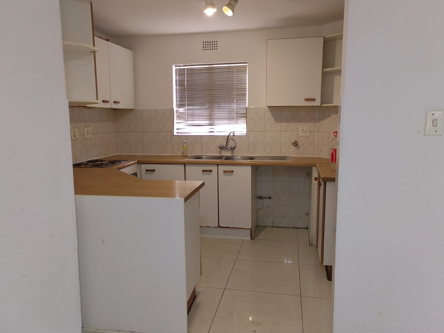 2 Bedroom Property for Sale in Vorna Valley Gauteng