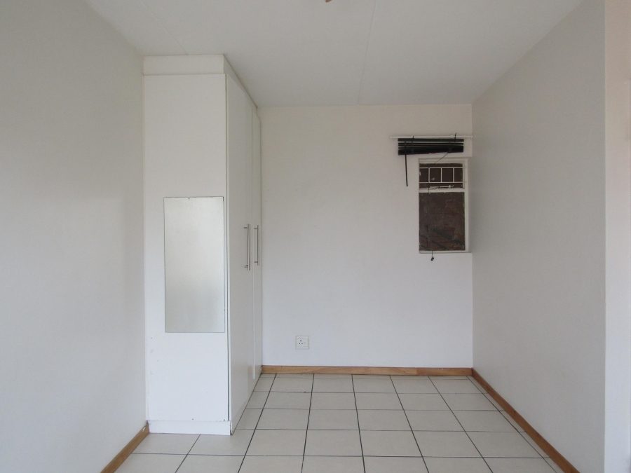 2 Bedroom Property for Sale in Auckland Park Gauteng