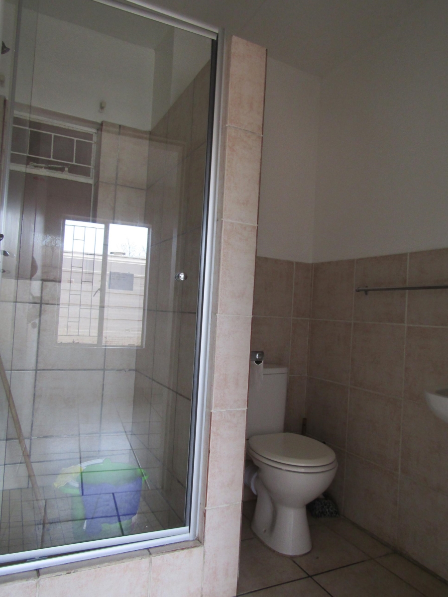 2 Bedroom Property for Sale in Auckland Park Gauteng