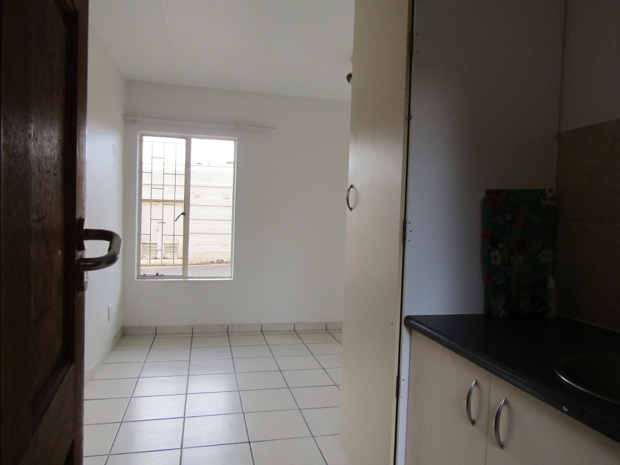2 Bedroom Property for Sale in Auckland Park Gauteng