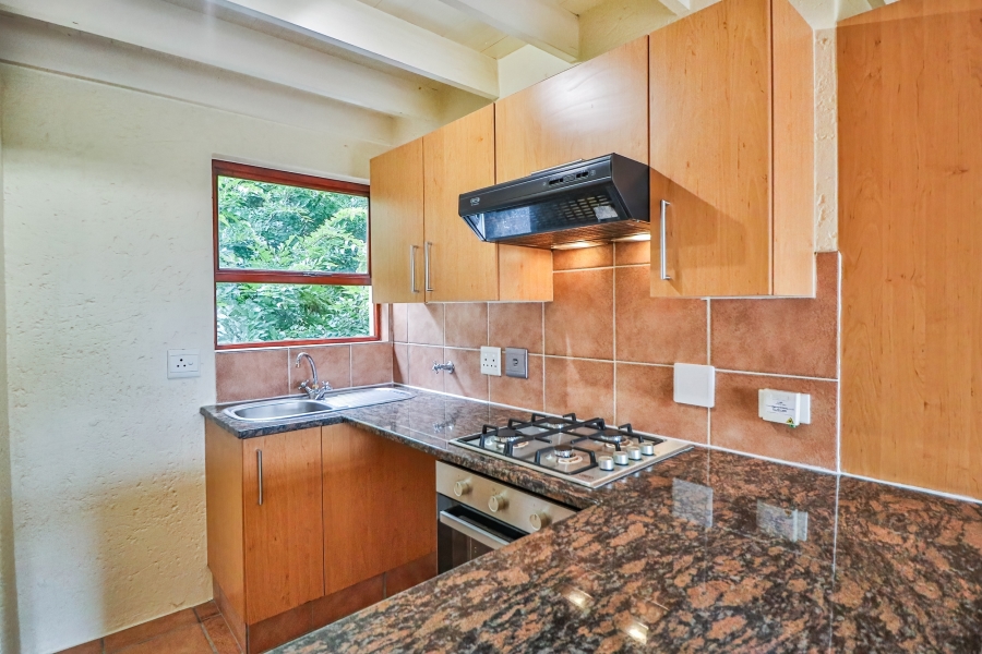 To Let 2 Bedroom Property for Rent in Lonehill Gauteng