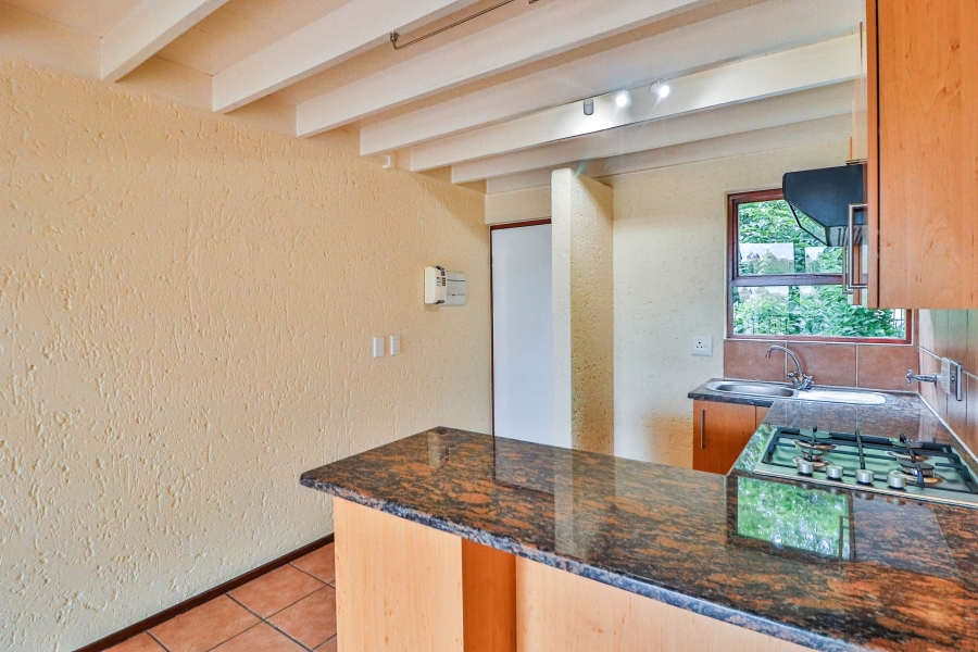 To Let 2 Bedroom Property for Rent in Lonehill Gauteng
