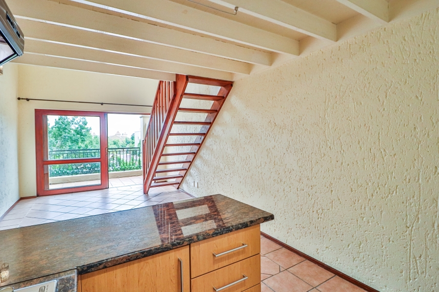 To Let 2 Bedroom Property for Rent in Lonehill Gauteng
