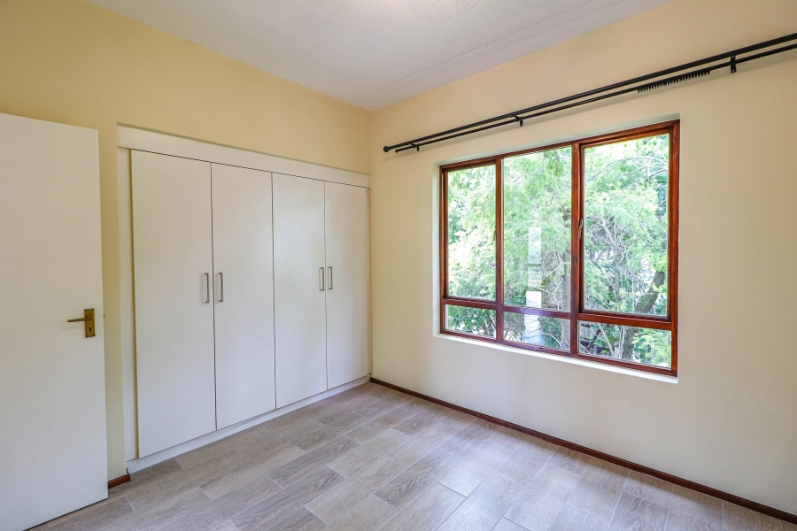 To Let 2 Bedroom Property for Rent in Lonehill Gauteng