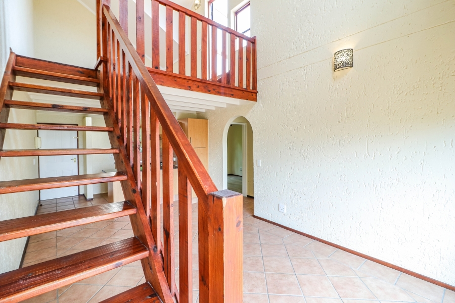 To Let 2 Bedroom Property for Rent in Lonehill Gauteng