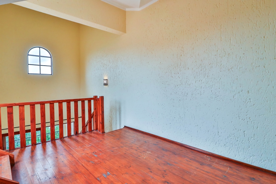 To Let 2 Bedroom Property for Rent in Lonehill Gauteng