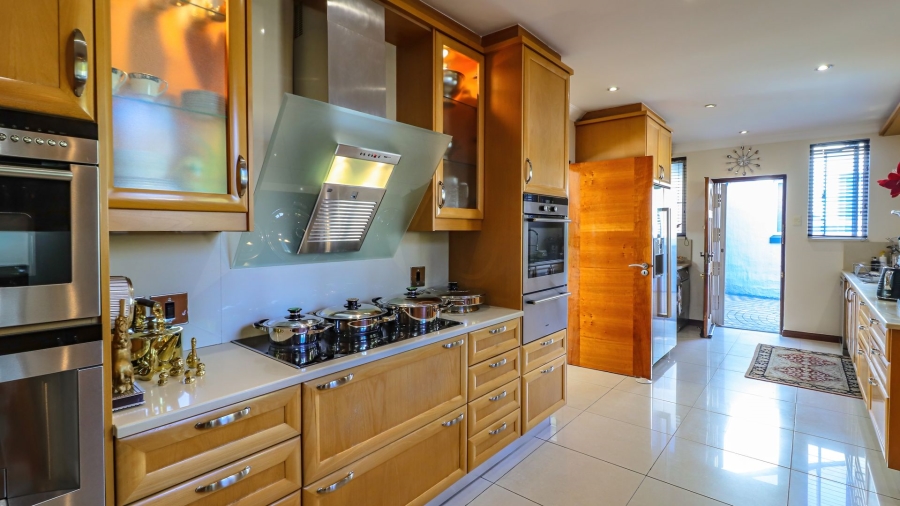 3 Bedroom Property for Sale in Sandown Estate Gauteng