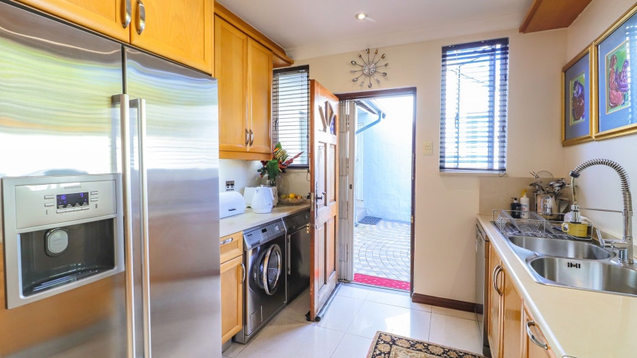 3 Bedroom Property for Sale in Sandown Estate Gauteng