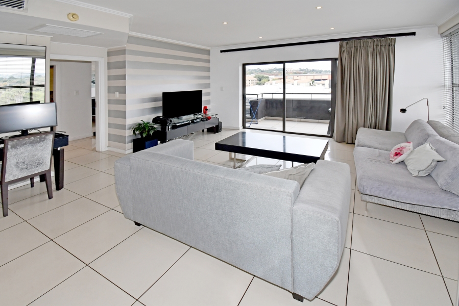 To Let 2 Bedroom Property for Rent in Bedfordview Gauteng