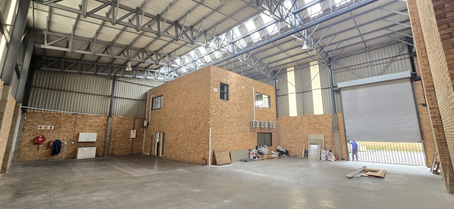 To Let Commercial Property for Rent in Honeydew Gauteng