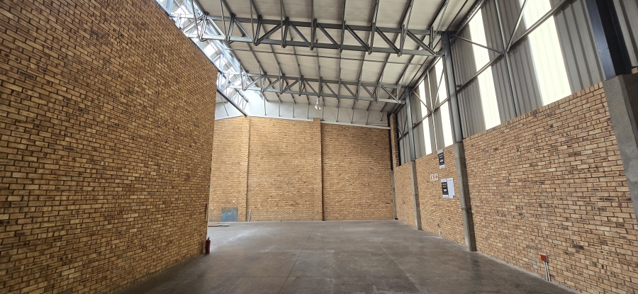 To Let Commercial Property for Rent in Honeydew Gauteng