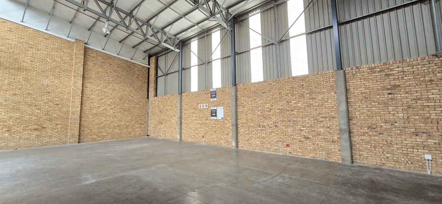To Let Commercial Property for Rent in Honeydew Gauteng