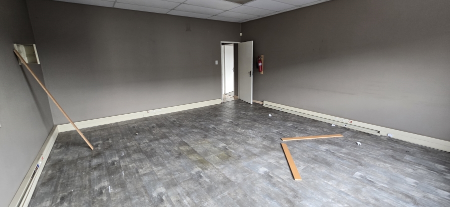 To Let Commercial Property for Rent in Honeydew Gauteng