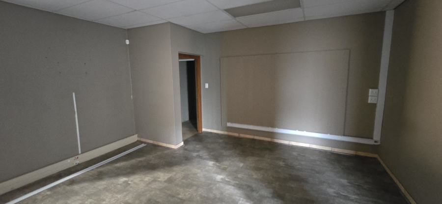 To Let Commercial Property for Rent in Honeydew Gauteng