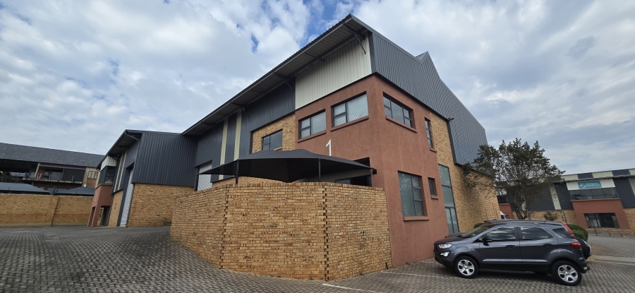 To Let Commercial Property for Rent in Honeydew Gauteng
