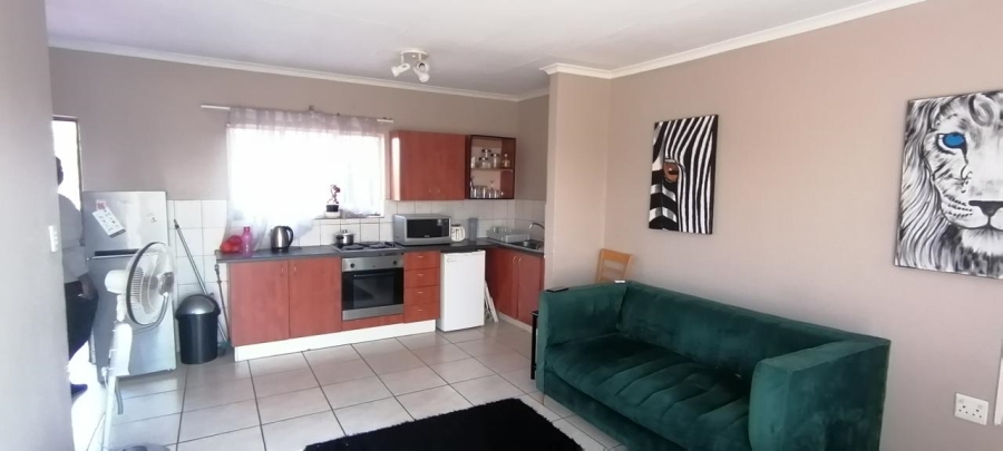 To Let 1 Bedroom Property for Rent in Willowbrook Gauteng