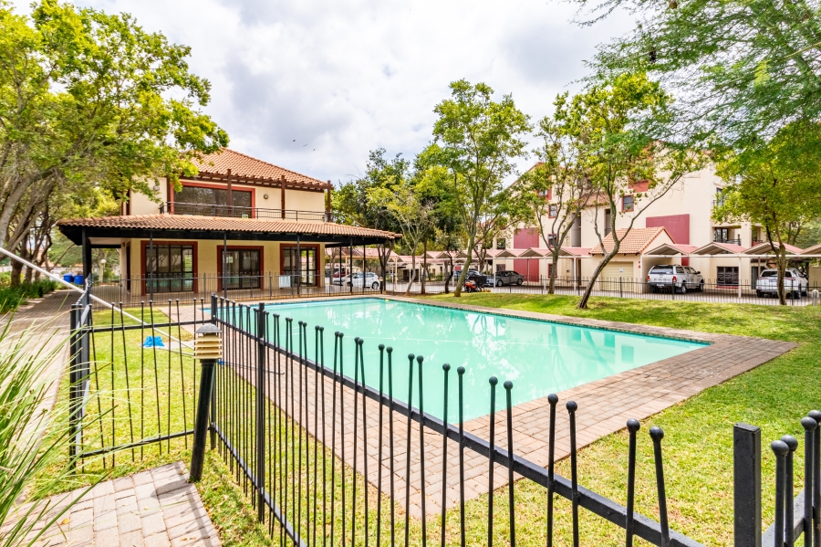 To Let 0 Bedroom Property for Rent in Oukraal Estate Gauteng
