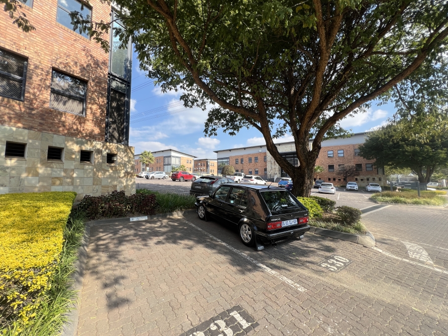 To Let Commercial Property for Rent in Paulshof Gauteng