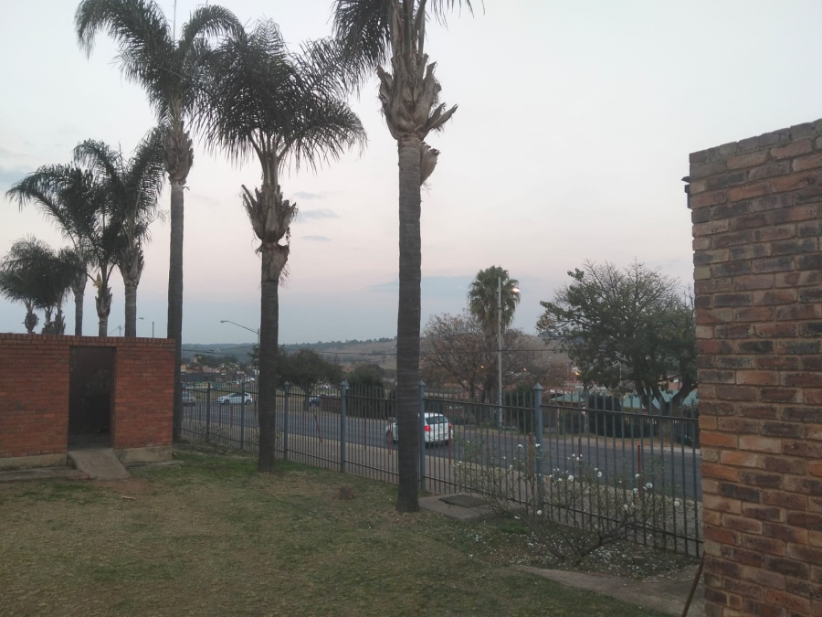 3 Bedroom Property for Sale in Laudium Gauteng