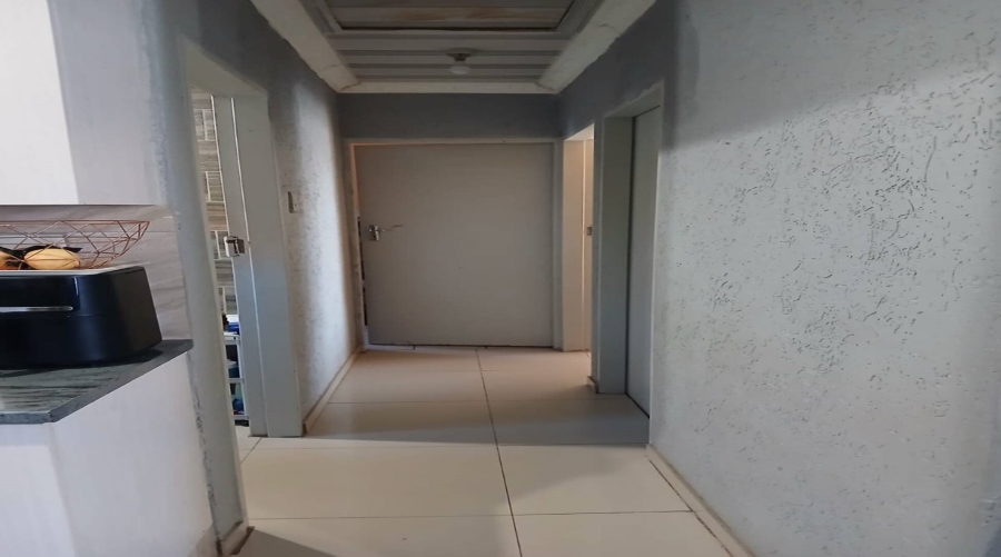 2 Bedroom Property for Sale in Walkerville Gauteng