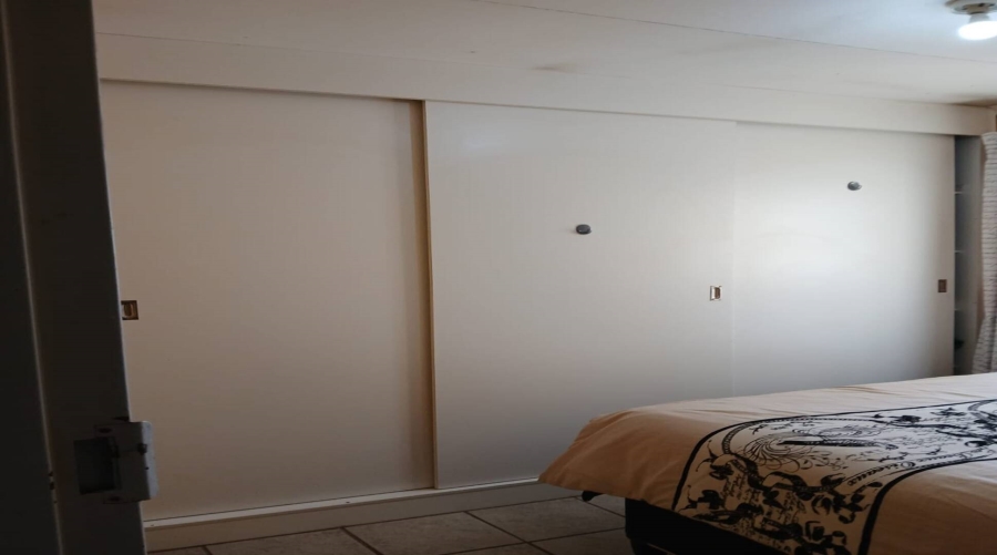 2 Bedroom Property for Sale in Walkerville Gauteng