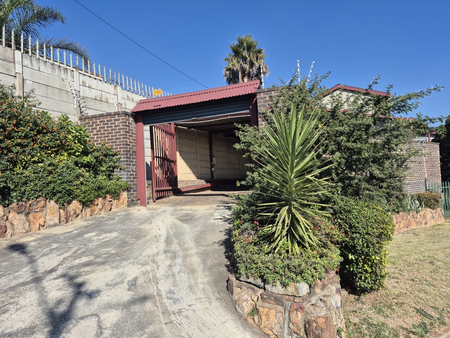 4 Bedroom Property for Sale in Fishers Hill Gauteng