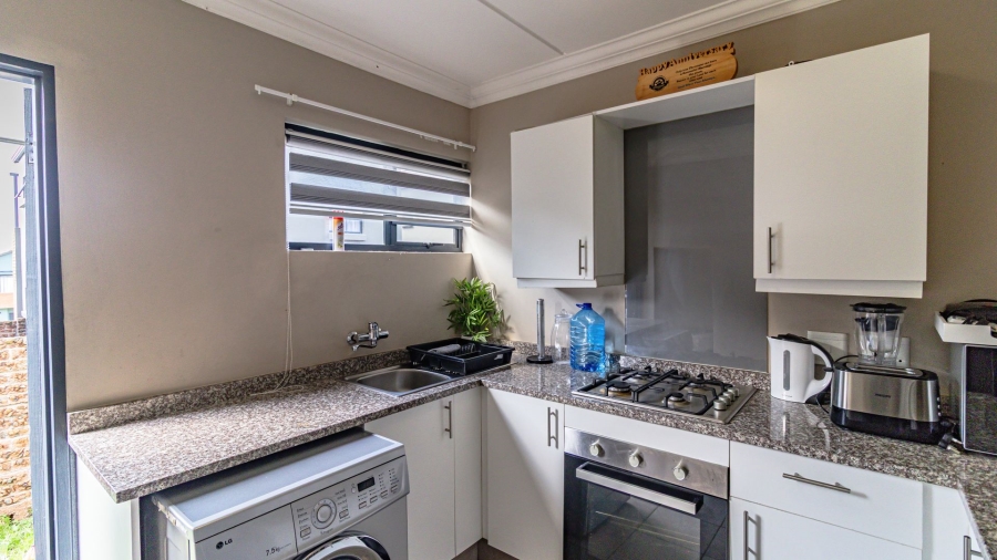 To Let 3 Bedroom Property for Rent in South Hills Gauteng