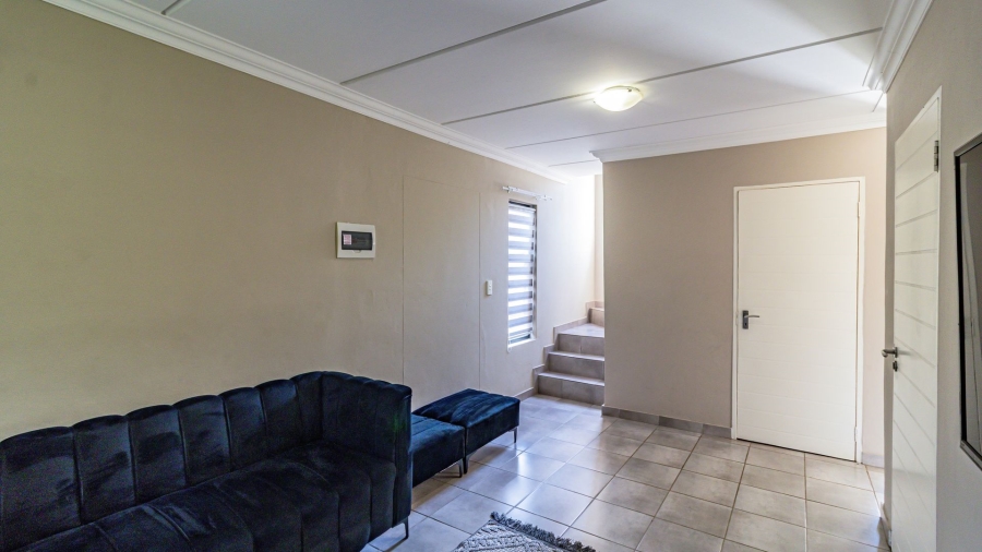 To Let 3 Bedroom Property for Rent in South Hills Gauteng