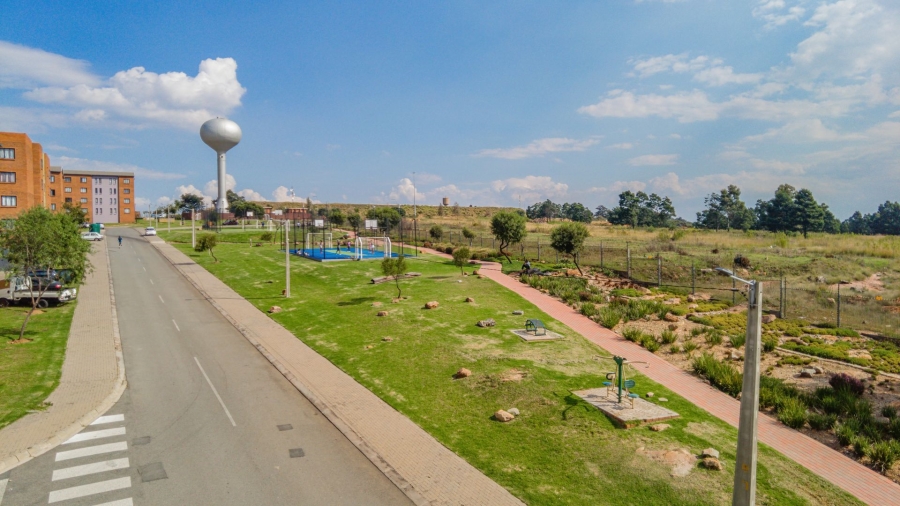 To Let 3 Bedroom Property for Rent in South Hills Gauteng