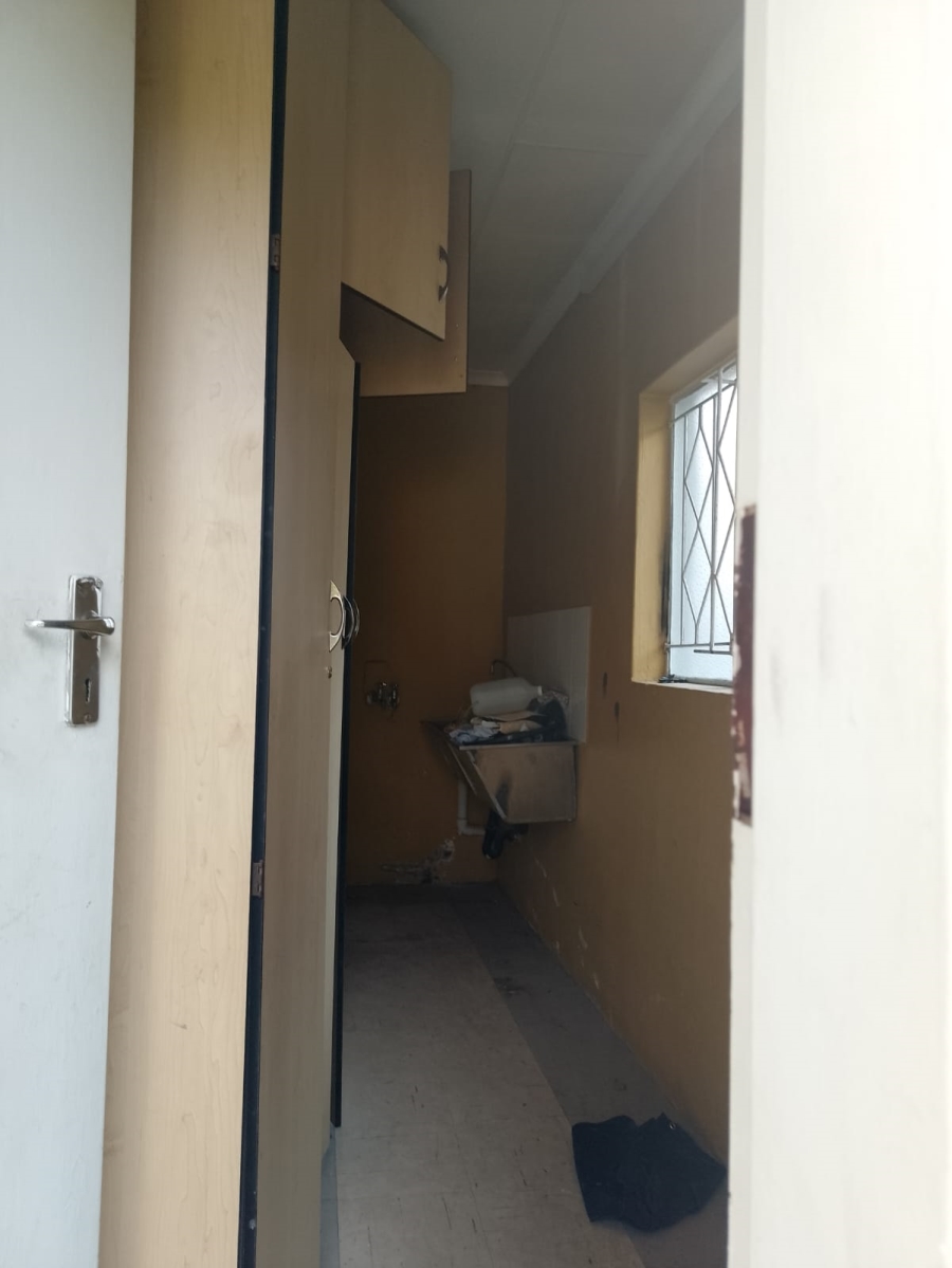To Let 3 Bedroom Property for Rent in Sunward Park Gauteng