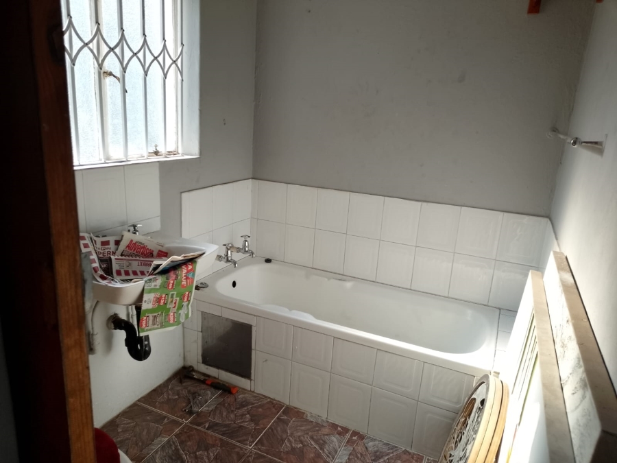 To Let 3 Bedroom Property for Rent in Sunward Park Gauteng