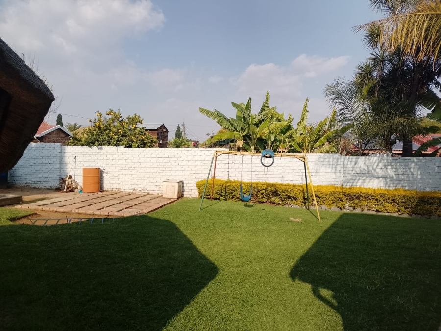 To Let 3 Bedroom Property for Rent in Sunward Park Gauteng