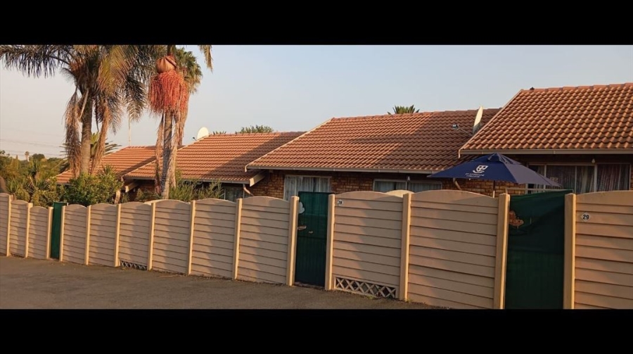 2 Bedroom Property for Sale in Birch Acres Gauteng