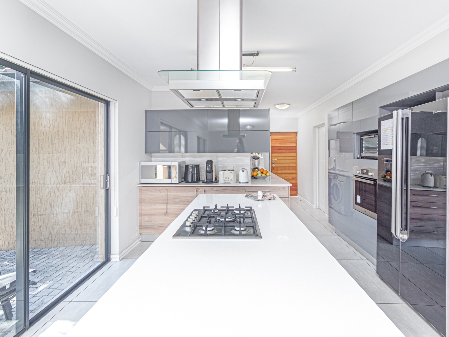 4 Bedroom Property for Sale in Edenburg Gauteng
